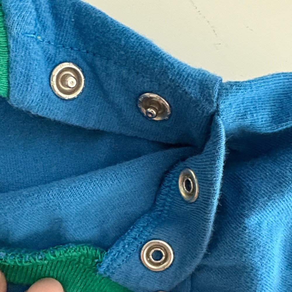 Baby Boden Blue Kids Shirt with Balloon and Animal Design size 2-3Y - Picture 7 of 8